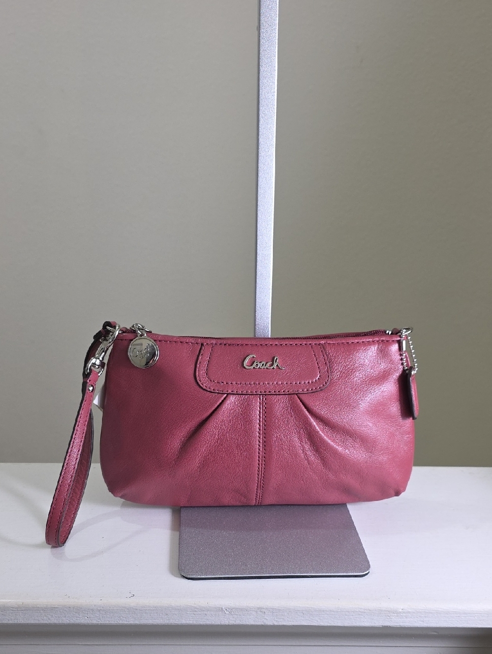 Coach F47527 Smooth Leather Ginger Beet Mauve Pink Shoulder Bag Silvertone NWT - Picture 13 of 15